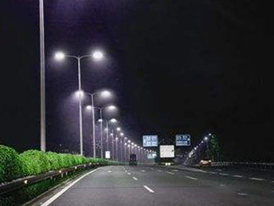 太阳能LED照明路灯应用发展前景优势及缺点分析