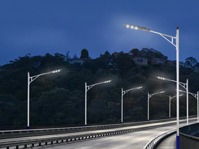 白光大功率LED路灯的工作原理及性能特点